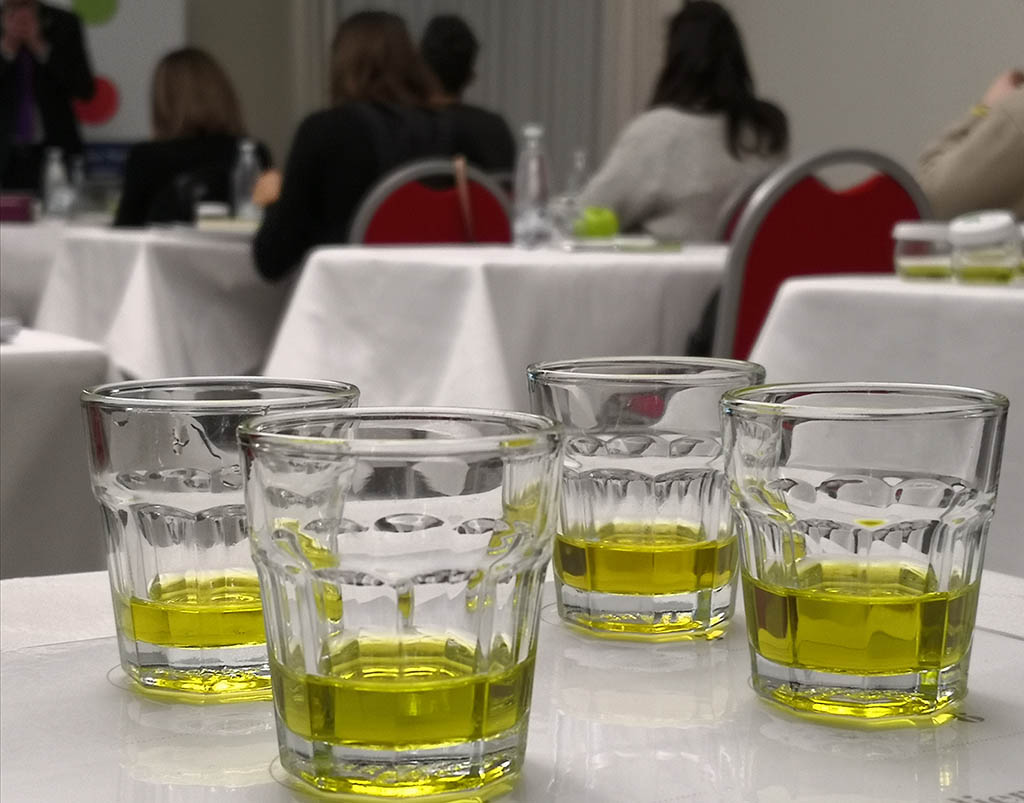 Corsi di degustazione di olio